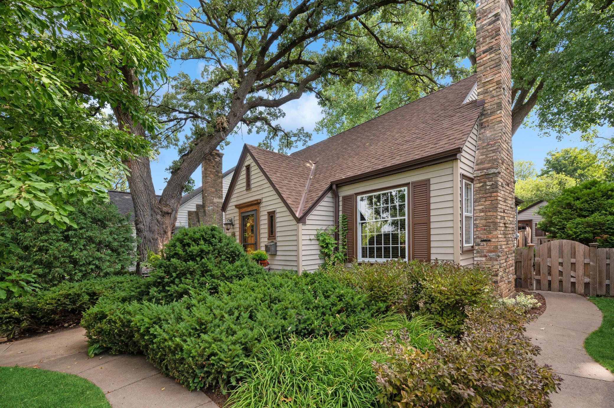 View of Residential at 668 Kenneth Street, Saint Paul MN 55116, Saint Paul - Mike Wilen | Minnesota Team Real Estate