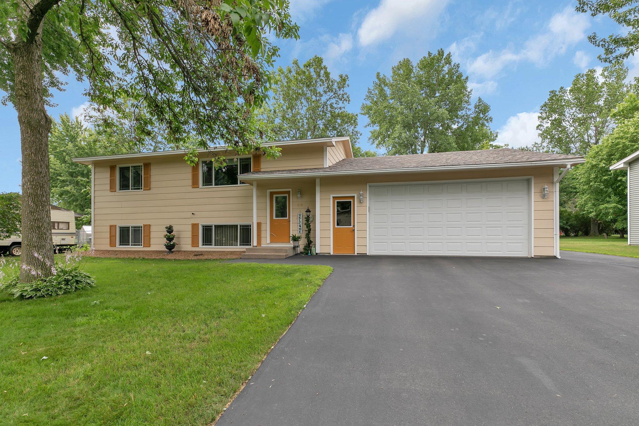 View of Residential at 319 Iris Lane, Saint Michael MN 55376, Saint Michael - Mike Wilen | Minnesota Team Real Estate
