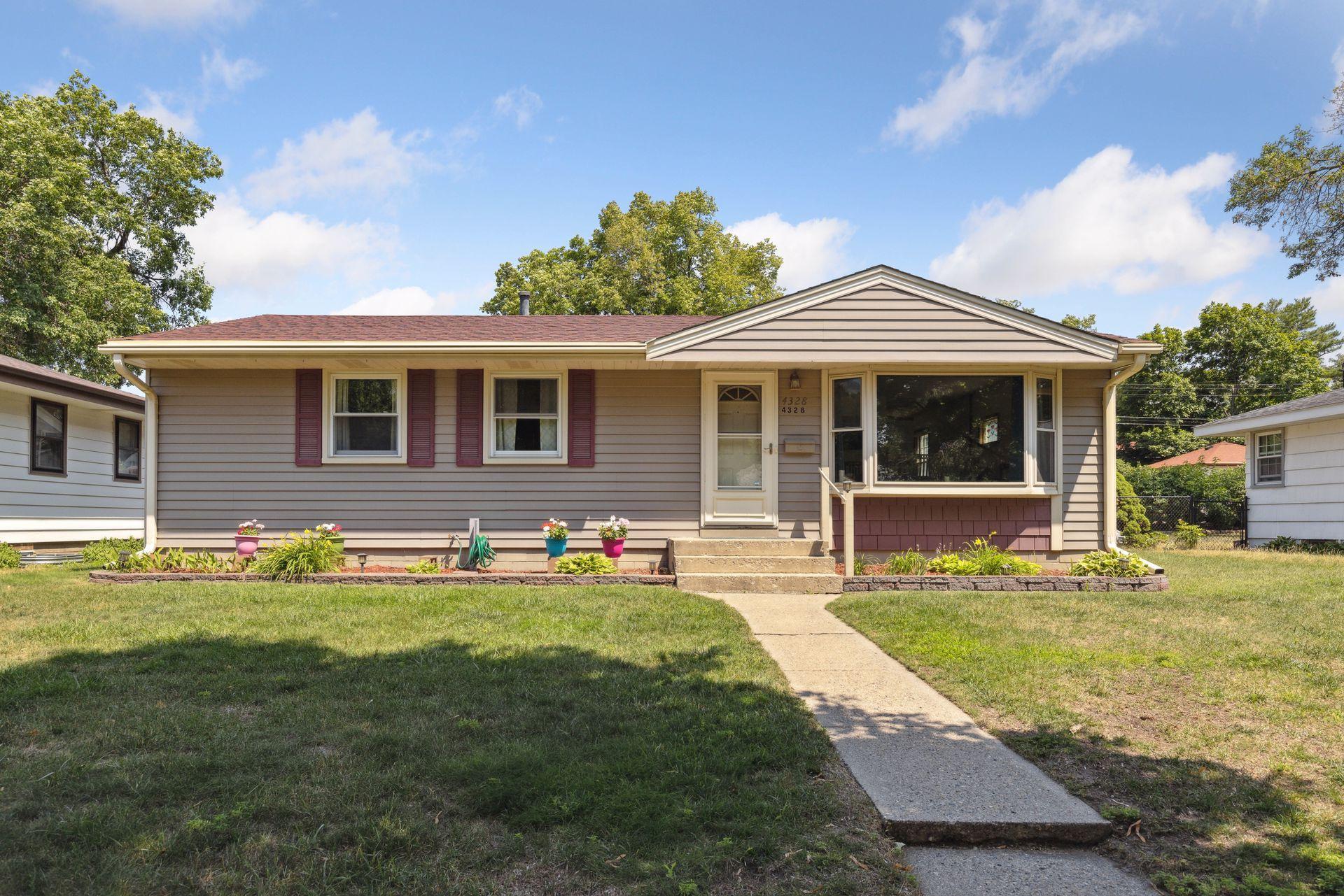 View of Residential at 4328 France Avenue, Robbinsdale MN 55422, Robbinsdale - Mike Wilen | Minnesota Team Real Estate