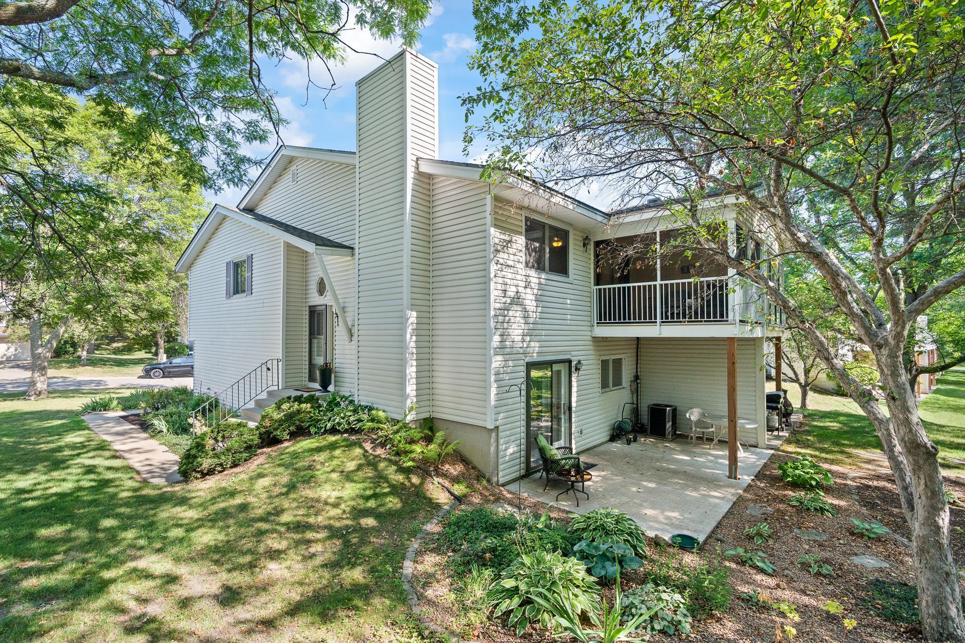 View of Residential at 401 Upper Wood Way, Burnsville MN 55337, Burnsville - Mike Wilen | Minnesota Team Real Estate