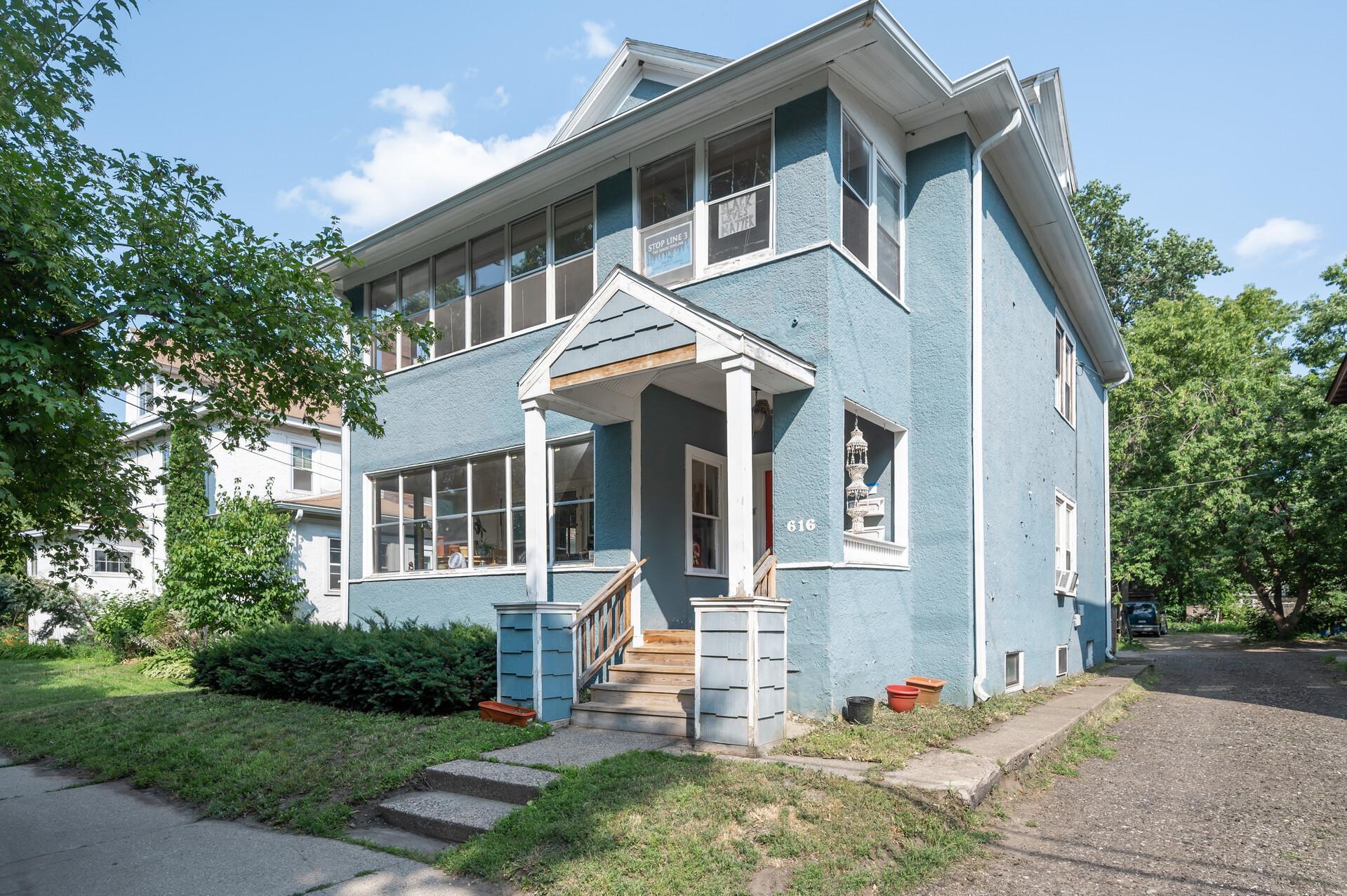 View of Residential Income at 616 6th Avenue, Minneapolis MN 55414, Minneapolis - Mike Wilen | Minnesota Team Real Estate