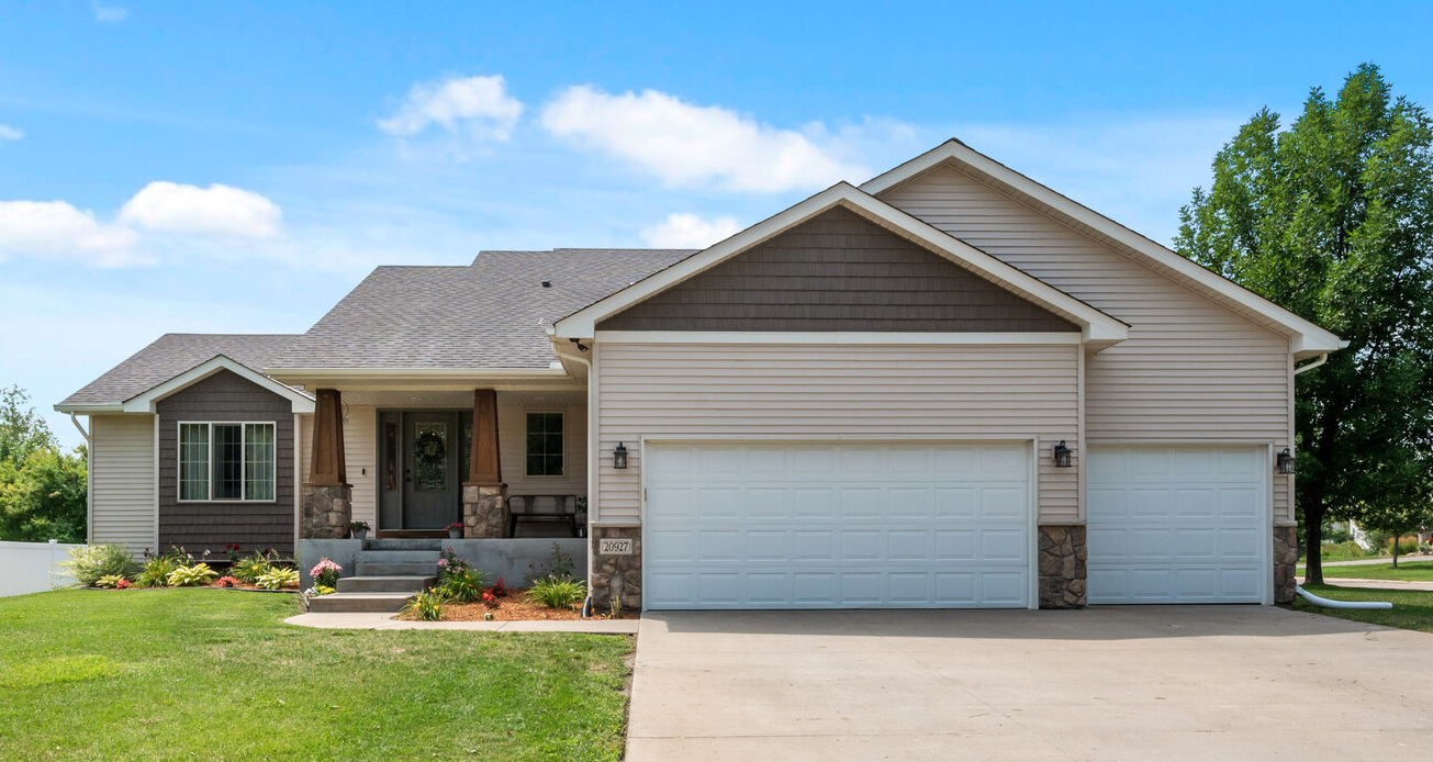 View of Residential at 20927 Goldenrod Lane, Rogers MN 55374, Rogers - Mike Wilen | Minnesota Team Real Estate