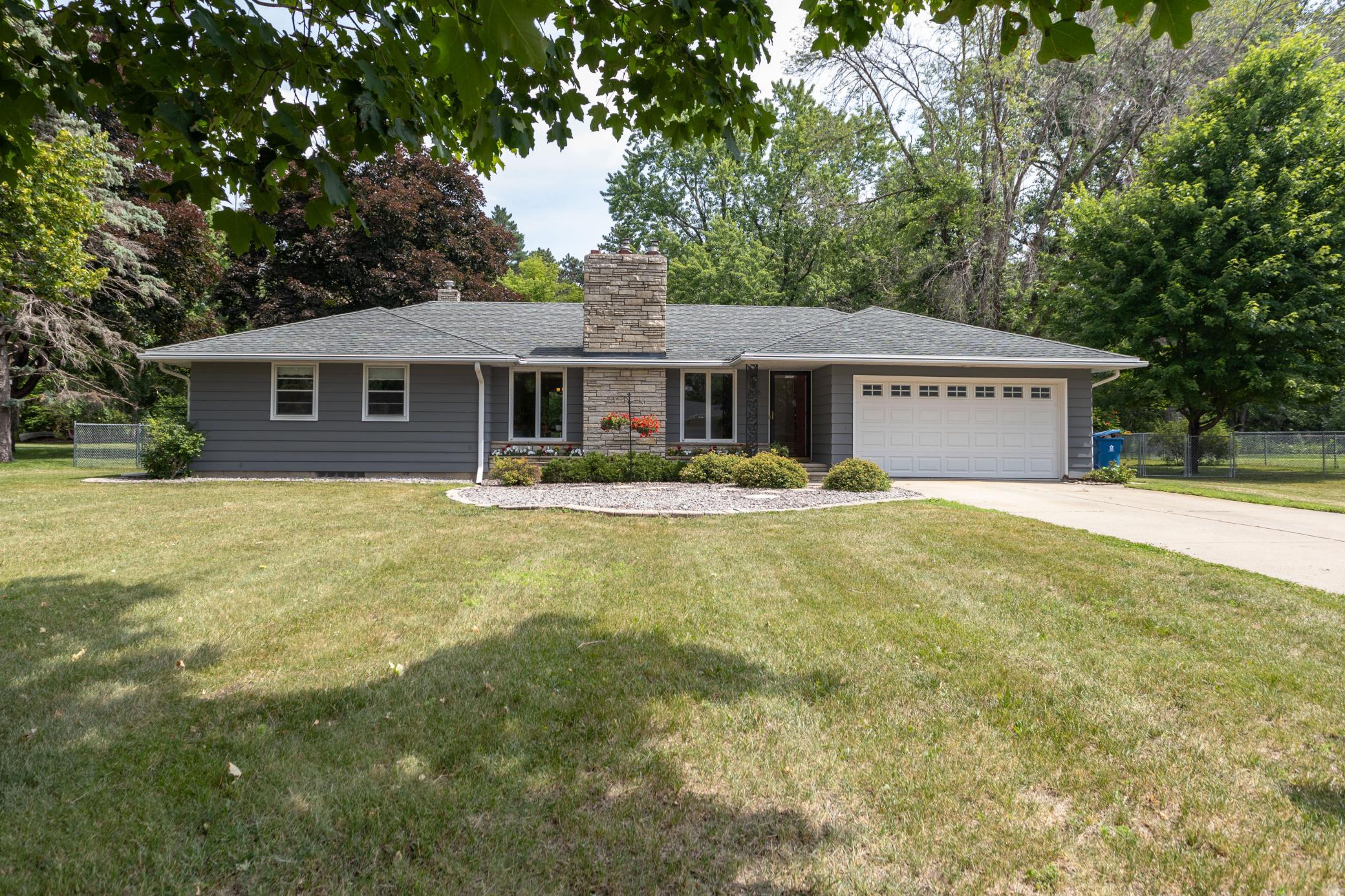 View of Residential at 9835 Dellridge Road, Bloomington MN 55425, Bloomington - Mike Wilen | Minnesota Team Real Estate
