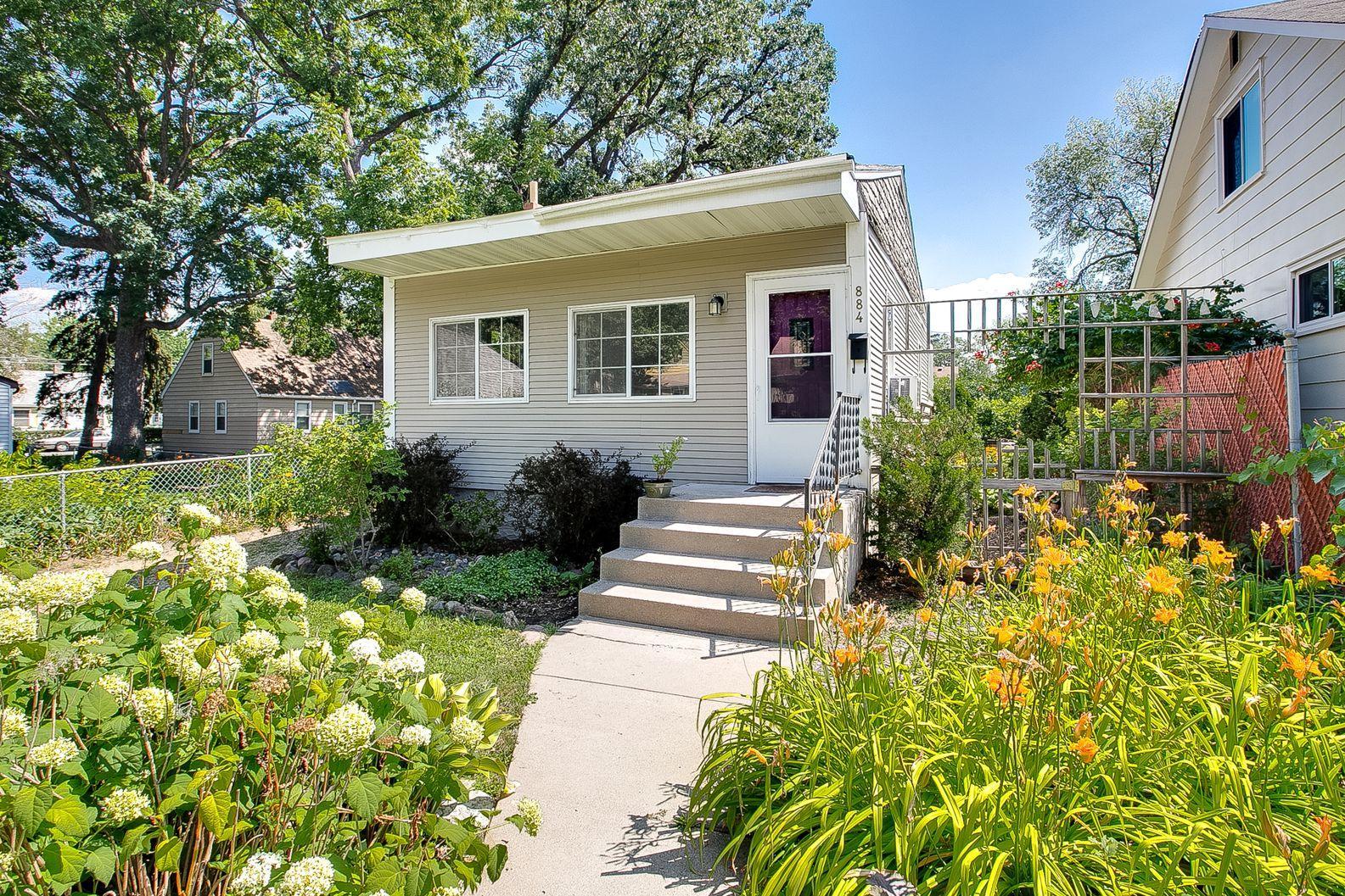 View of Residential at 884 Clayland Street, Saint Paul MN 55104, Saint Paul - Mike Wilen | Minnesota Team Real Estate