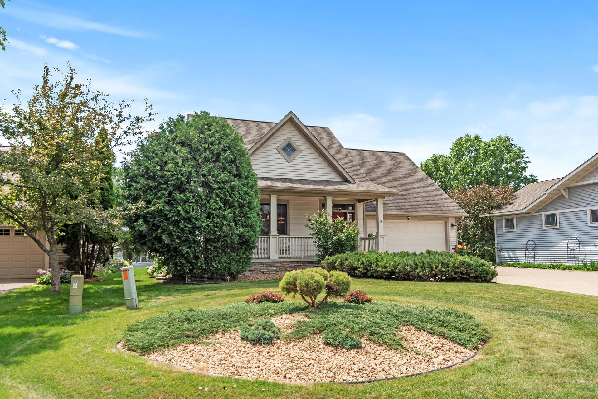 View of Residential at 2710 Red Splendor Circle, Maplewood MN 55119, Maplewood - Mike Wilen | Minnesota Team Real Estate