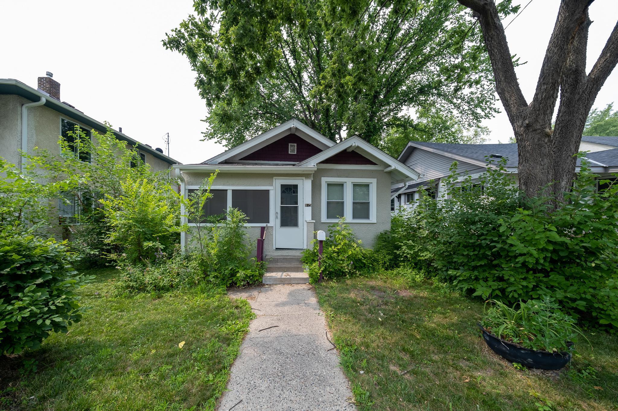 View of Residential at 815 Sheridan Avenue, Minneapolis MN 55411, Minneapolis - Mike Wilen | Minnesota Team Real Estate