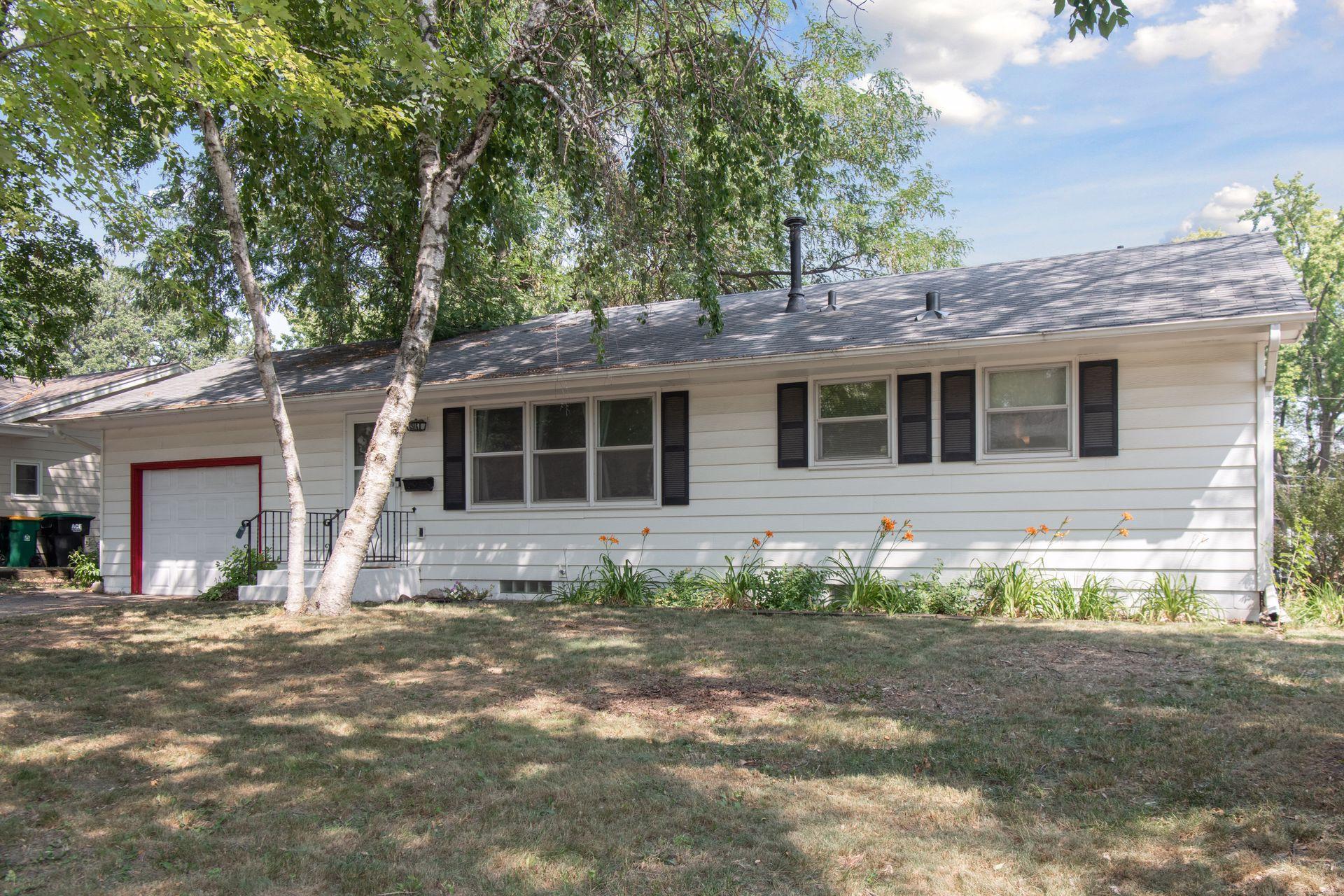 View of Residential at 6916 35th Avenue, Crystal MN 55427, Crystal - Mike Wilen | Minnesota Team Real Estate