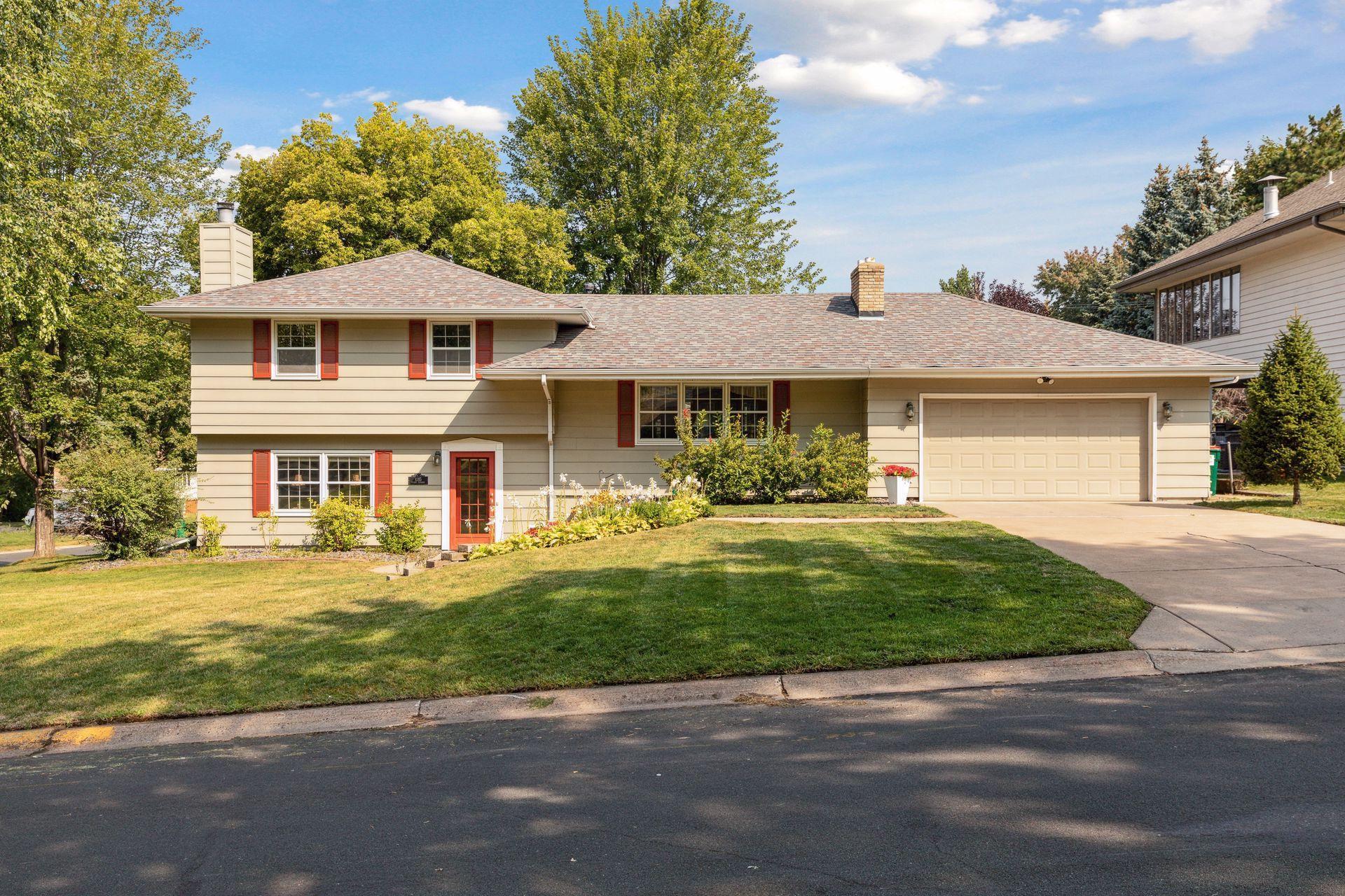 View of Residential at 1085 Pierce Terrace, Columbia Heights MN 55421, Columbia Heights - Mike Wilen | Minnesota Team Real Estate