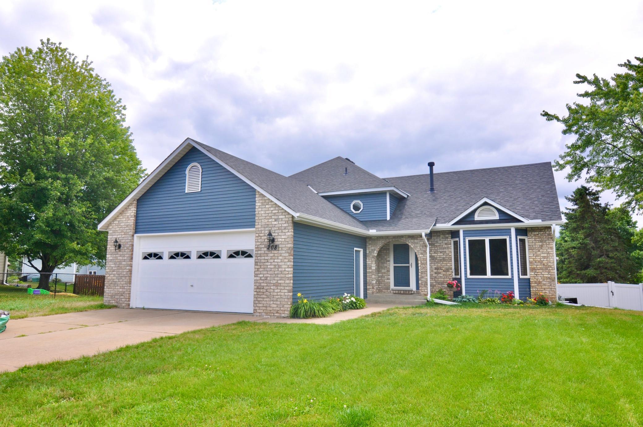 View of Residential at 208 Shamrock Drive, Mahtomedi MN 55115, Mahtomedi - Mike Wilen | Minnesota Team Real Estate