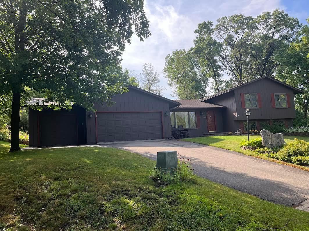 View of Residential at 13711 Oakland Drive, Burnsville MN 55337, Burnsville - Mike Wilen | Minnesota Team Real Estate