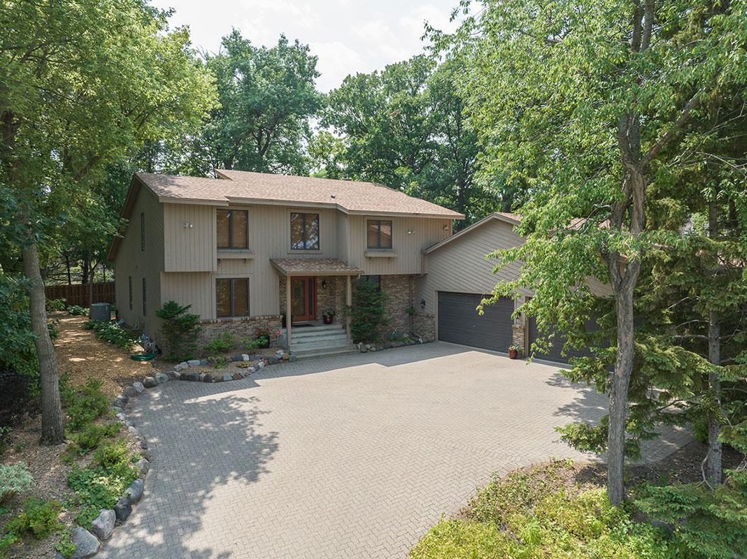 View of Residential at 9548 Oxborough Curve, Bloomington MN 55437, Bloomington - Mike Wilen | Minnesota Team Real Estate