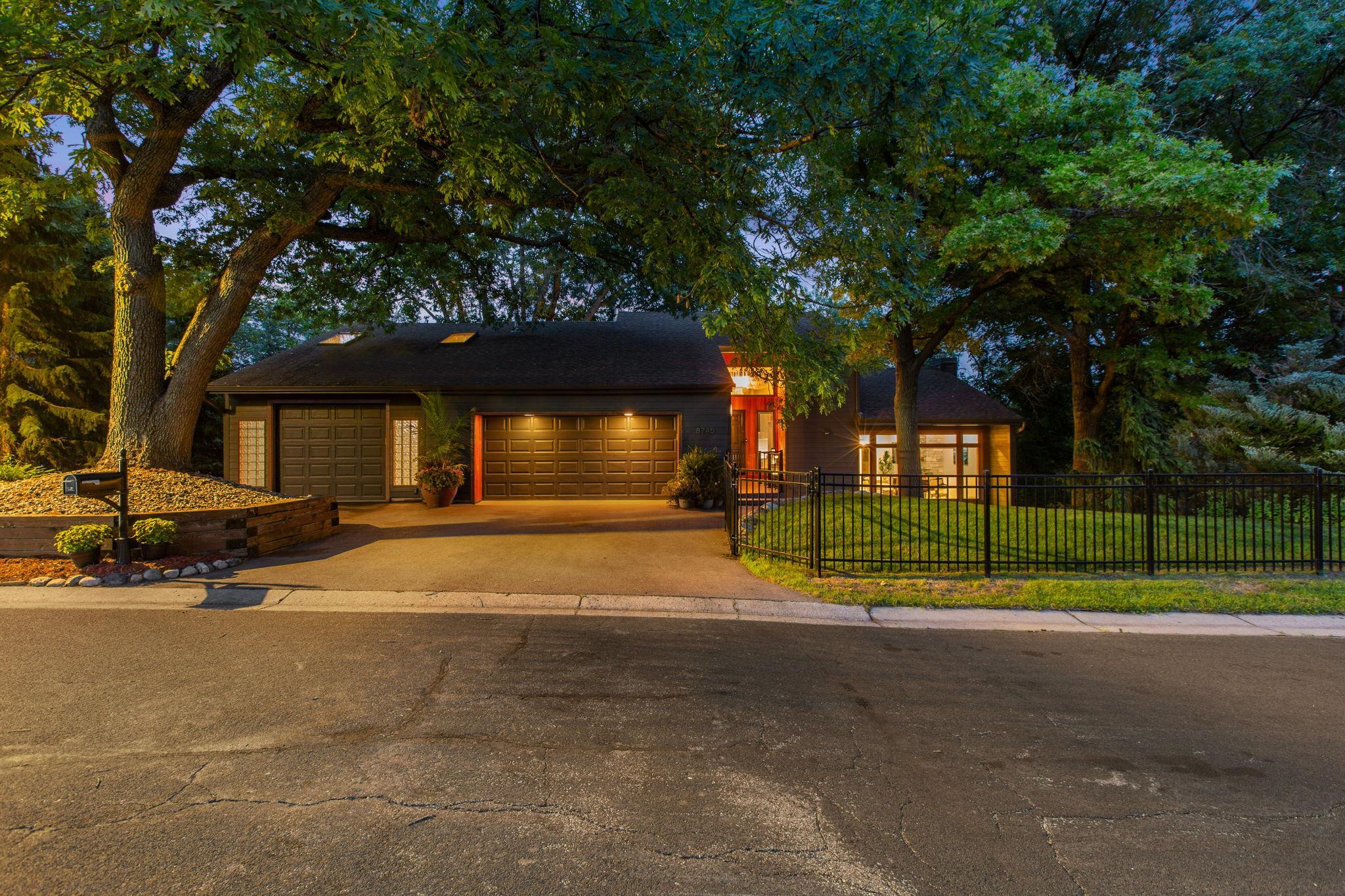 View of Residential at 8745 Walton Oaks Drive, Bloomington MN 55438, Bloomington - Mike Wilen | Minnesota Team Real Estate