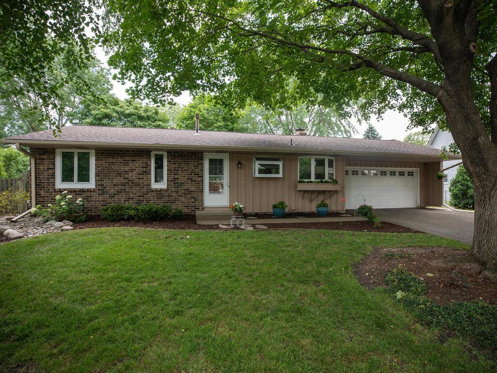 View of Residential at 10441 Quebec Avenue, Bloomington MN 55438, Bloomington - Mike Wilen | Minnesota Team Real Estate