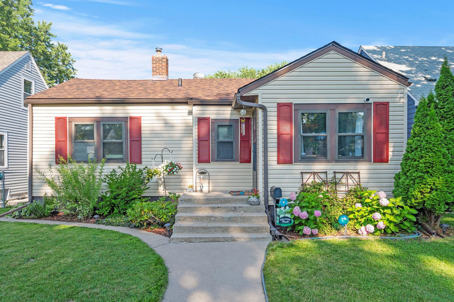 View of Residential at 5725 26th Avenue, Minneapolis MN 55417, Minneapolis - Mike Wilen | Minnesota Team Real Estate