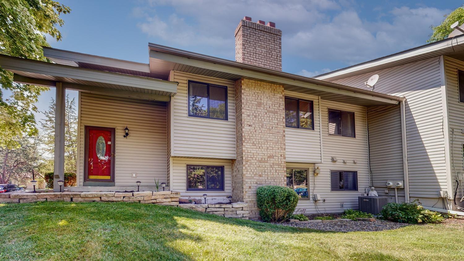 View of Residential at 9772 Dorset Lane, Eden Prairie MN 55347, Eden Prairie - Mike Wilen | Minnesota Team Real Estate