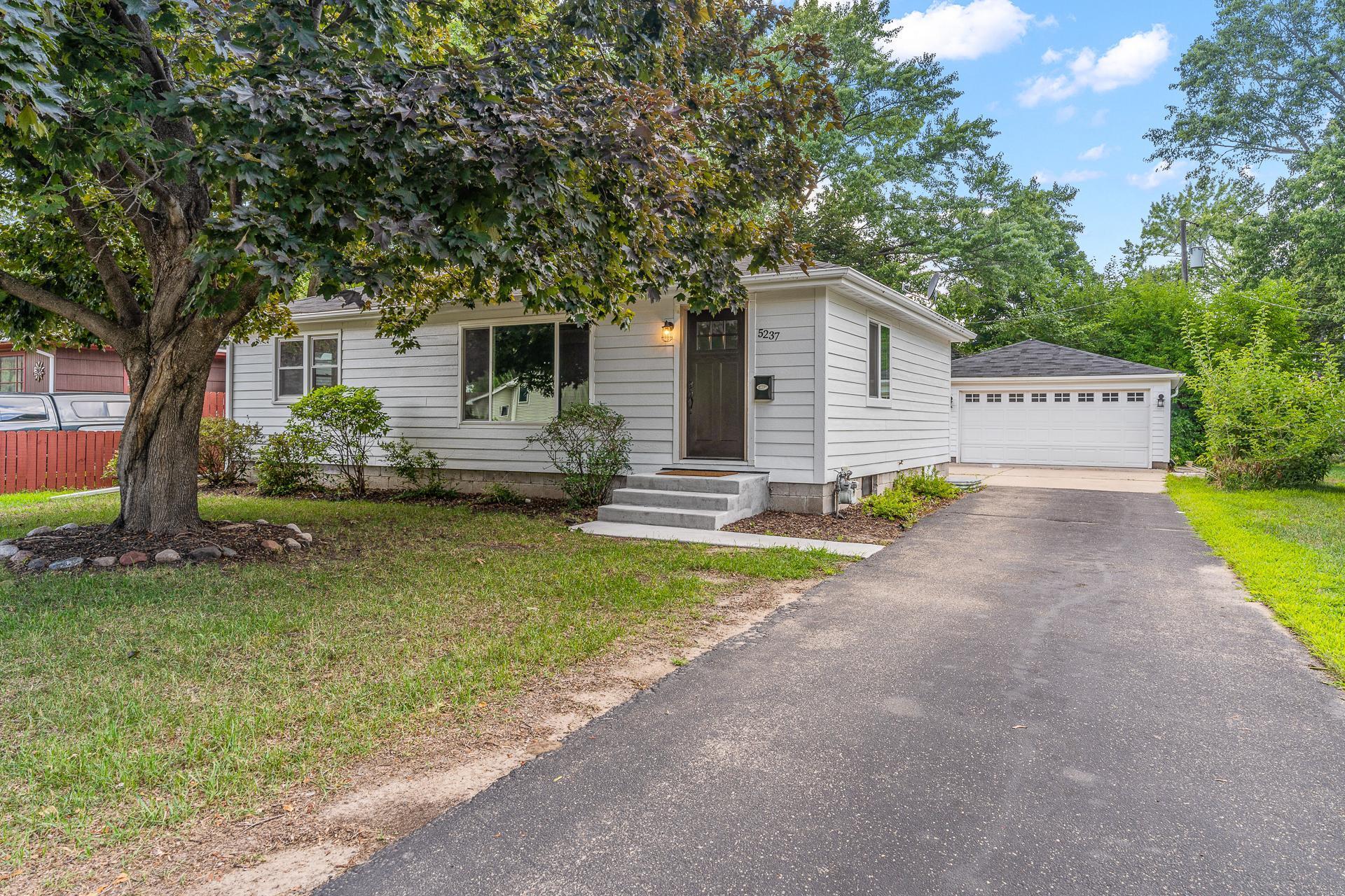View of Residential at 5237 Florida Avenue, Crystal MN 55428, Crystal - Mike Wilen | Minnesota Team Real Estate
