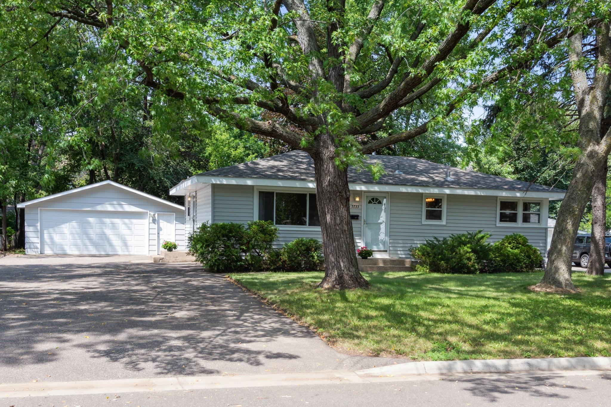 View of Residential at 5733 Perry Avenue, Crystal MN 55429, Crystal - Mike Wilen | Minnesota Team Real Estate