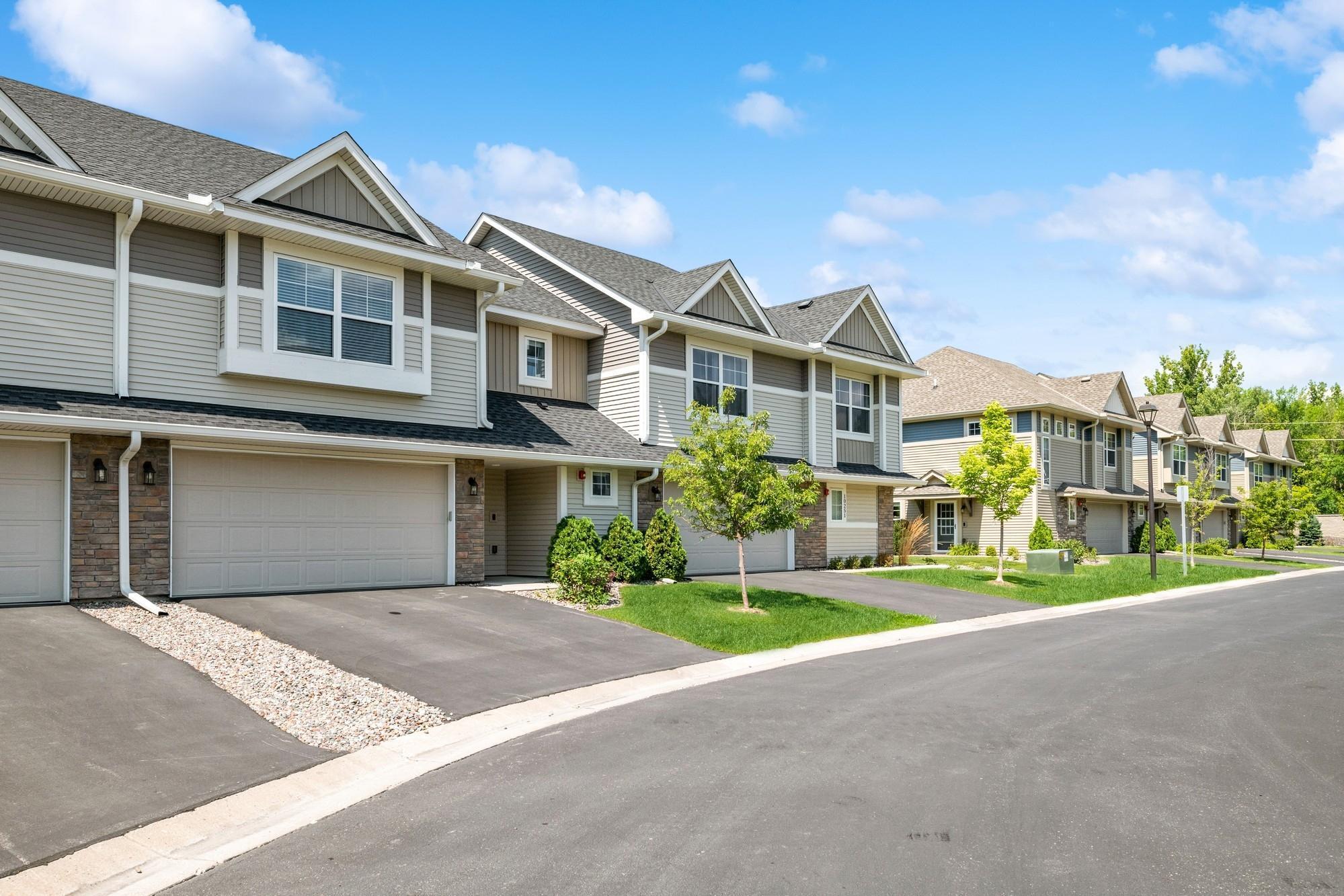 View of Residential at 10243 Dallas Lane, Maple Grove MN 55369, Maple Grove - Mike Wilen | Minnesota Team Real Estate