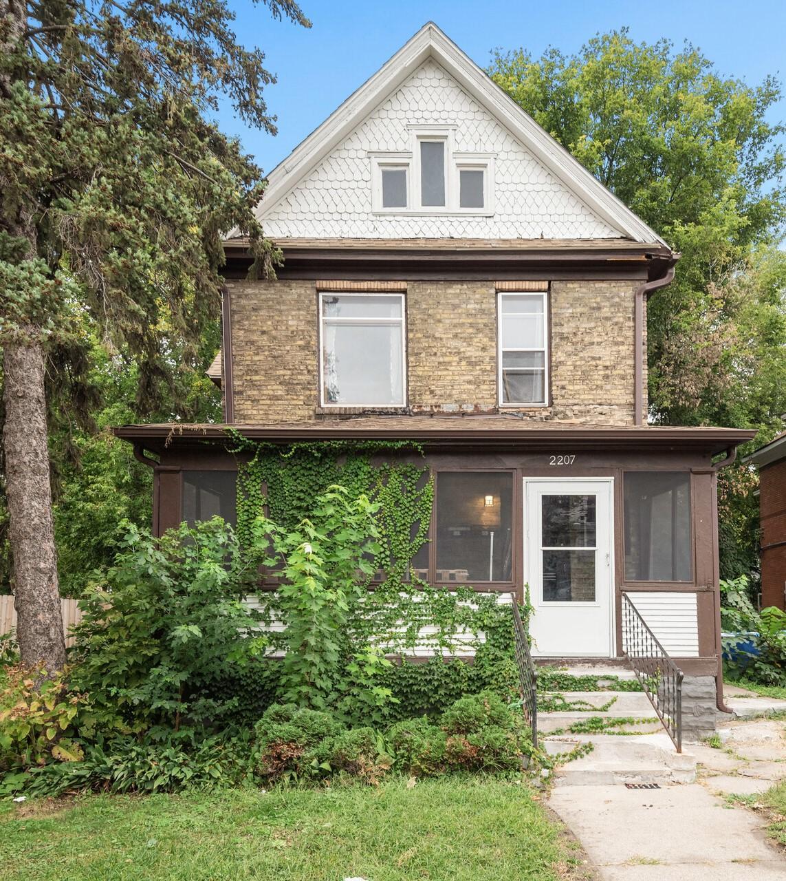 View of Residential Income at 2207 Bryant Avenue, Minneapolis MN 55411, Minneapolis - Mike Wilen | Minnesota Team Real Estate