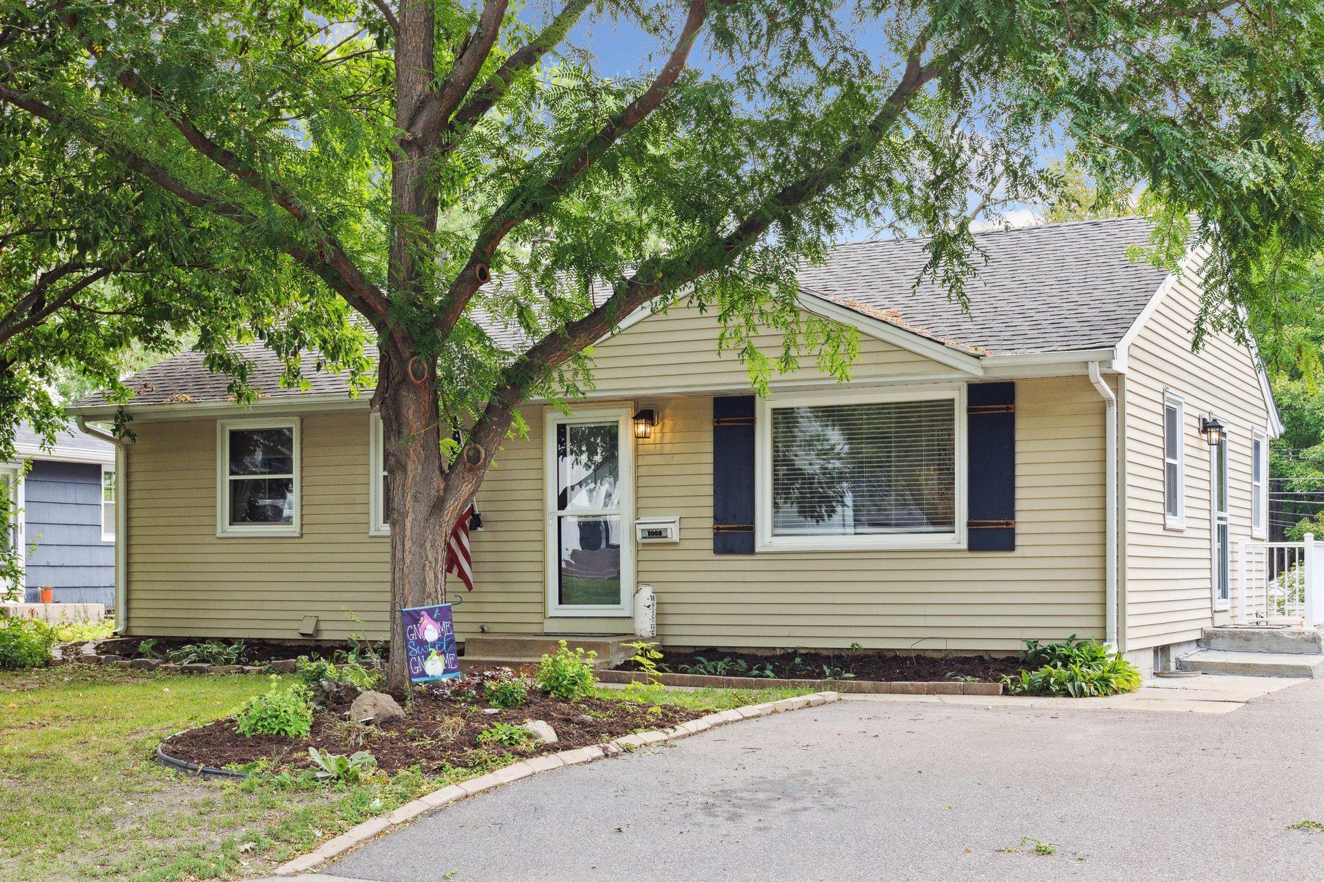 View of Residential at 1008 Sumter Avenue, Golden Valley MN 55427, Golden Valley - Mike Wilen | Minnesota Team Real Estate