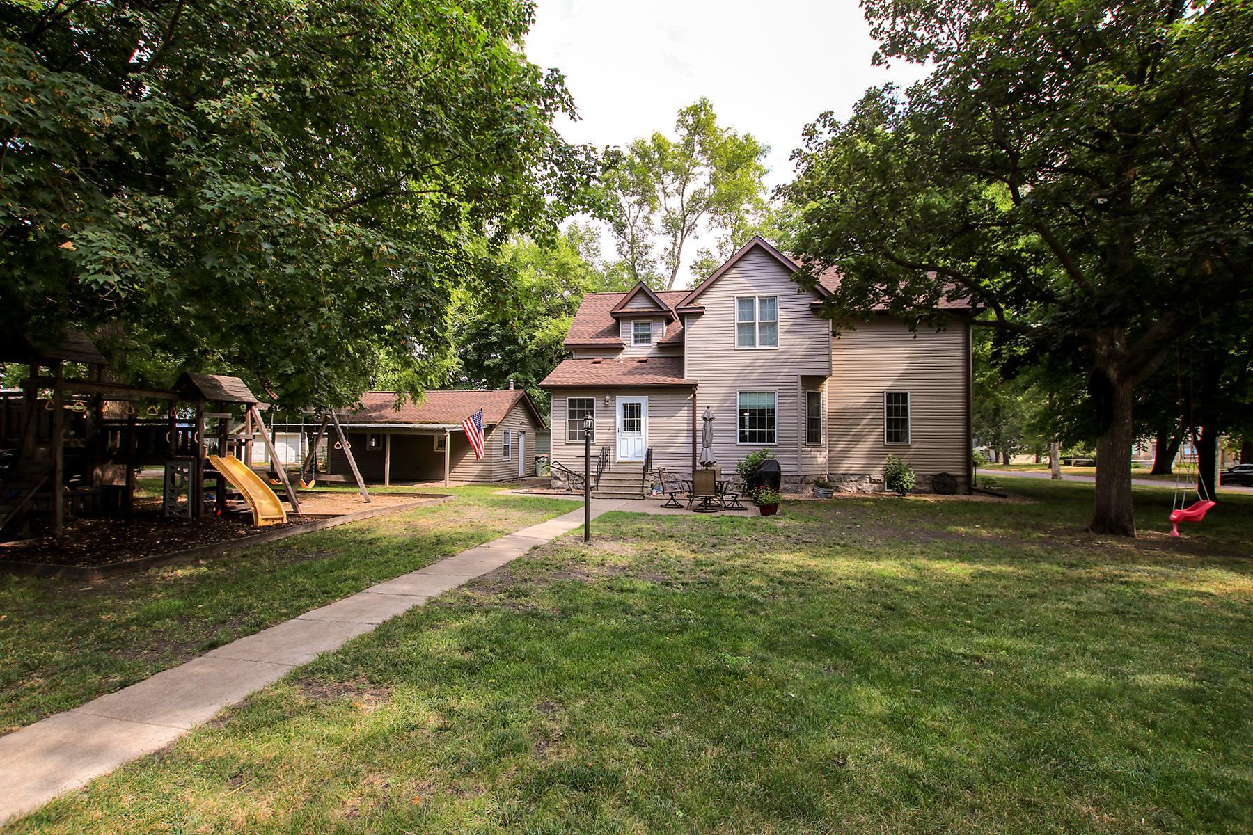 View of Residential at 504 Hennepin Street, Winthrop MN 55396, Winthrop - Mike Wilen | Minnesota Team Real Estate