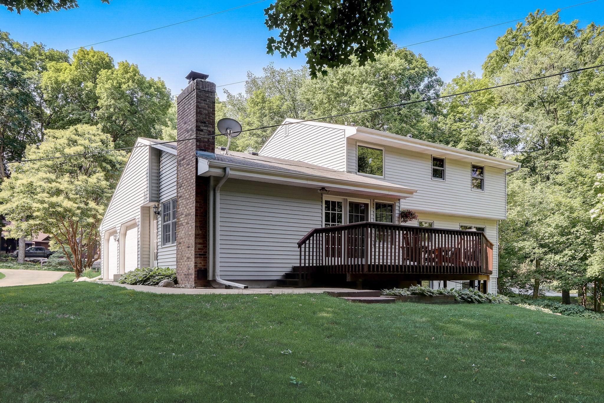 View of Residential at 27800 Woodside Road, Excelsior MN 55331, Excelsior - Mike Wilen | Minnesota Team Real Estate