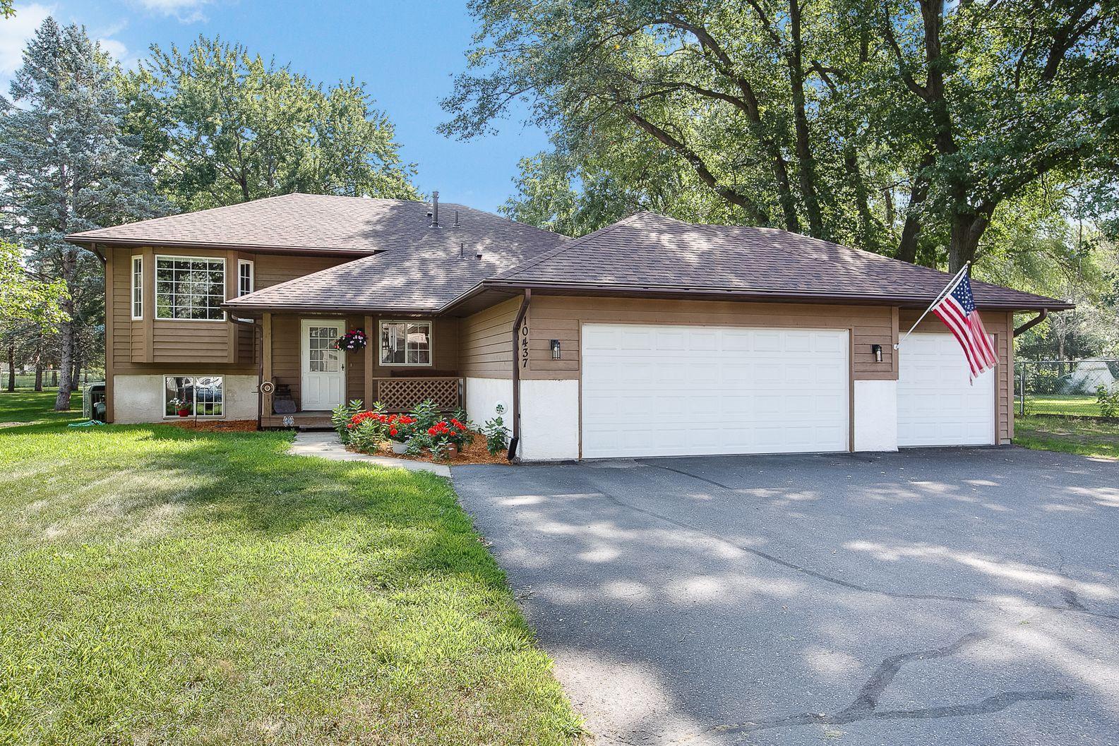 View of Residential at 10437 Lever Street, Circle Pines MN 55014, Circle Pines - Mike Wilen | Minnesota Team Real Estate