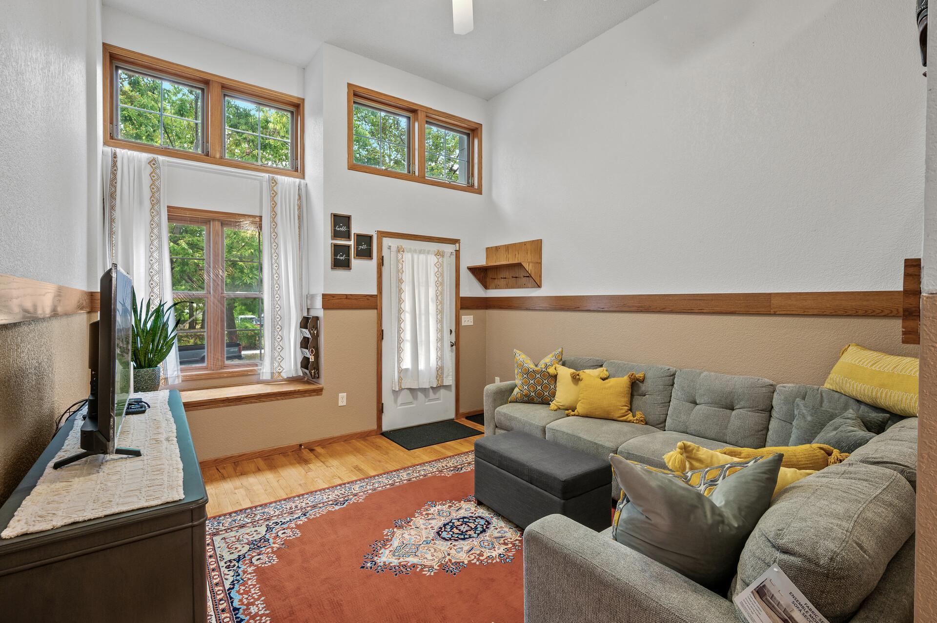 View of Residential at 612 22nd Street, Minneapolis MN 55404, Minneapolis - Mike Wilen | Minnesota Team Real Estate