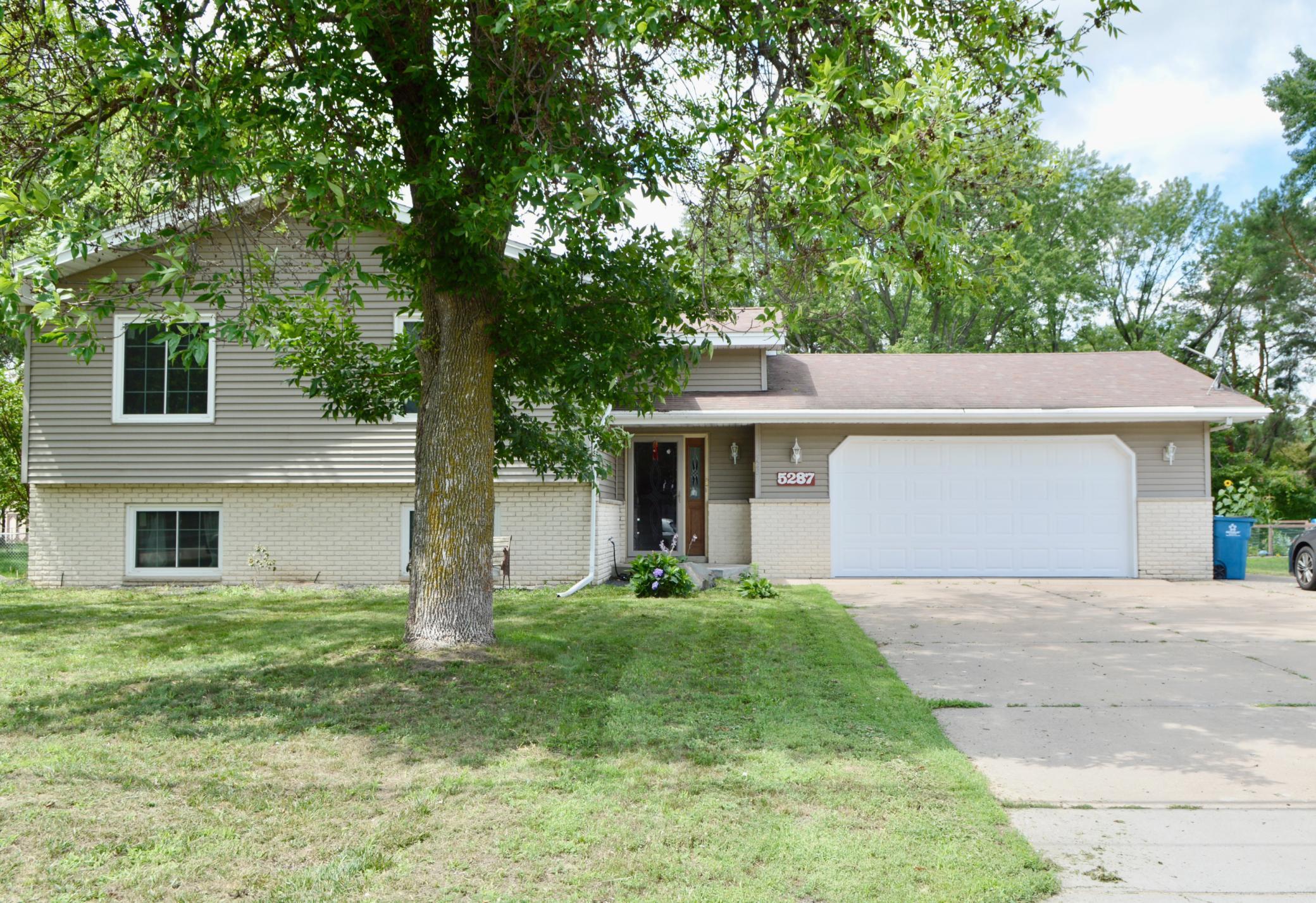 View of Residential at 5287 Edgewood Drive, Mounds View MN 55112, Mounds View - Mike Wilen | Minnesota Team Real Estate