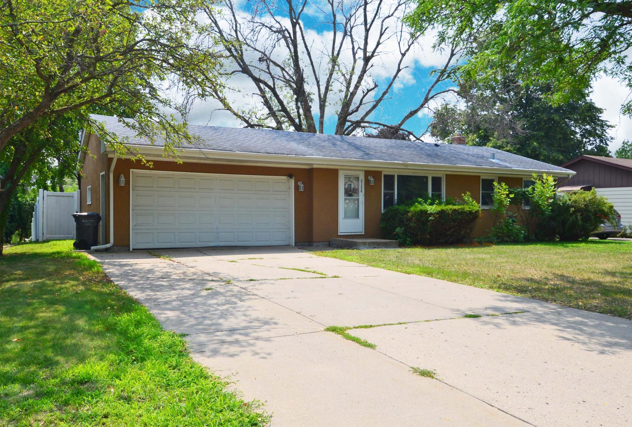 View of Residential at 2124 Radatz Avenue, North Saint Paul MN 55109, North Saint Paul - Mike Wilen | Minnesota Team Real Estate