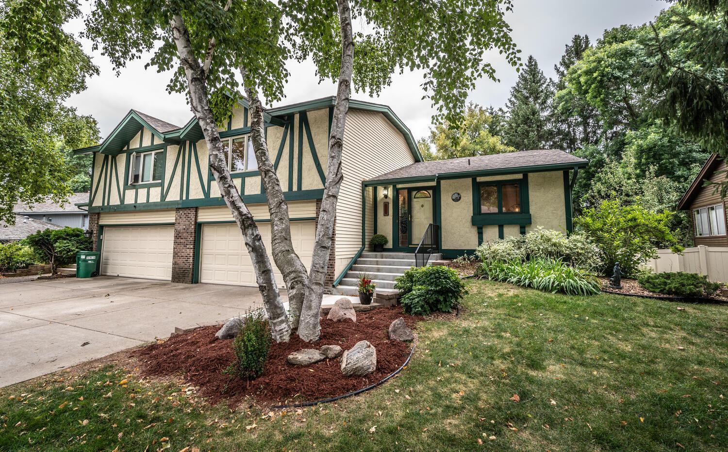 View of Residential at 7721 Tanglewood Court, Edina MN 55439, Edina - Mike Wilen | Minnesota Team Real Estate