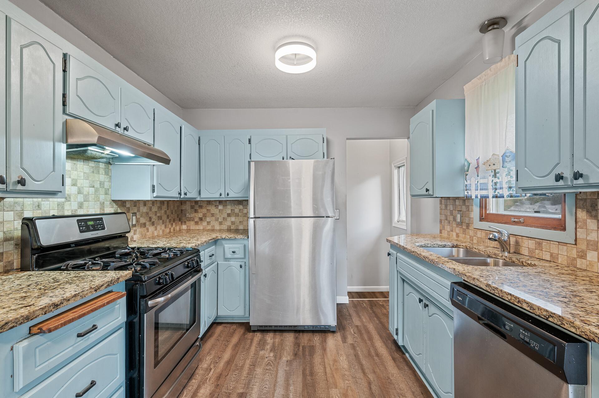 View of Residential at 5430 Zealand Avenue, New Hope MN 55428, New Hope - Mike Wilen | Minnesota Team Real Estate