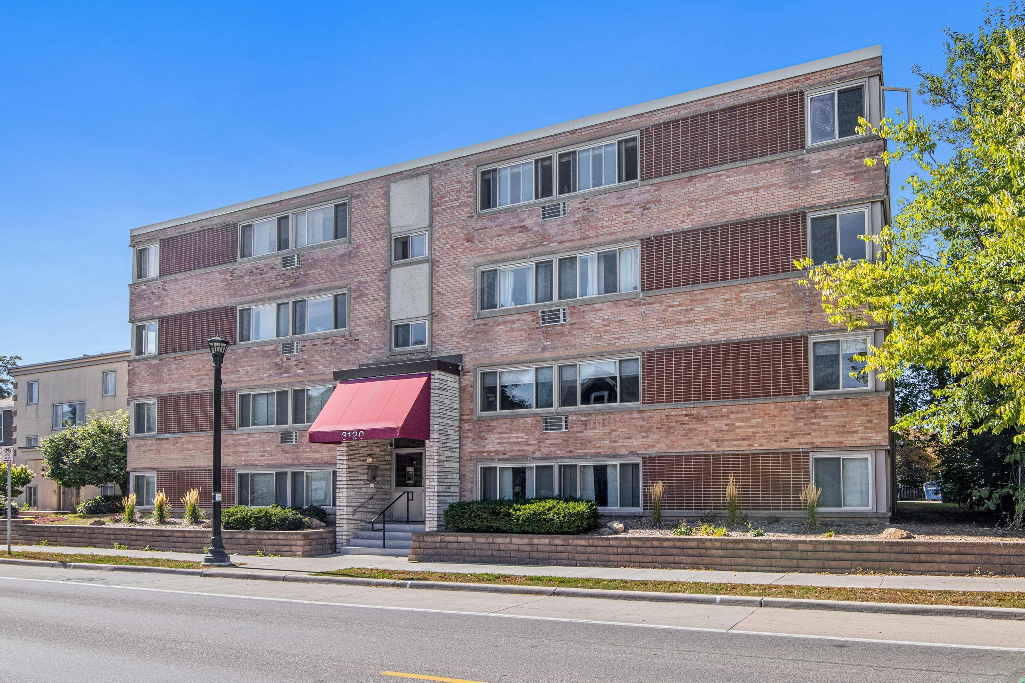 View of Residential at 3120 Hennepin Avenue #301, Minneapolis MN 55408, Minneapolis - Mike Wilen | Minnesota Team Real Estate