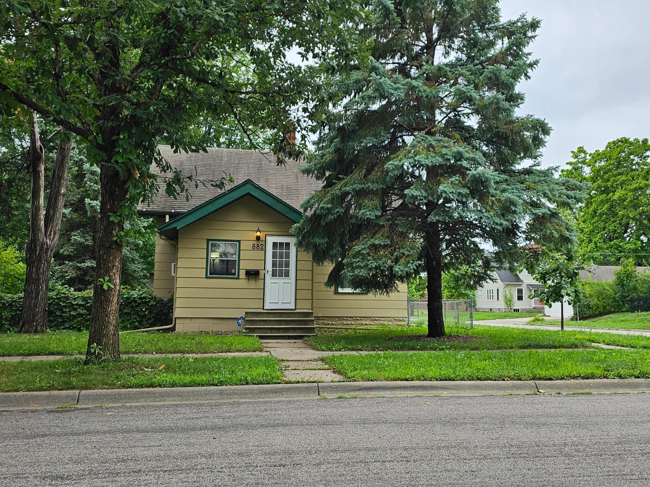 View of Residential at 882 Clear Avenue, Saint Paul MN 55106, Saint Paul - Mike Wilen | Minnesota Team Real Estate