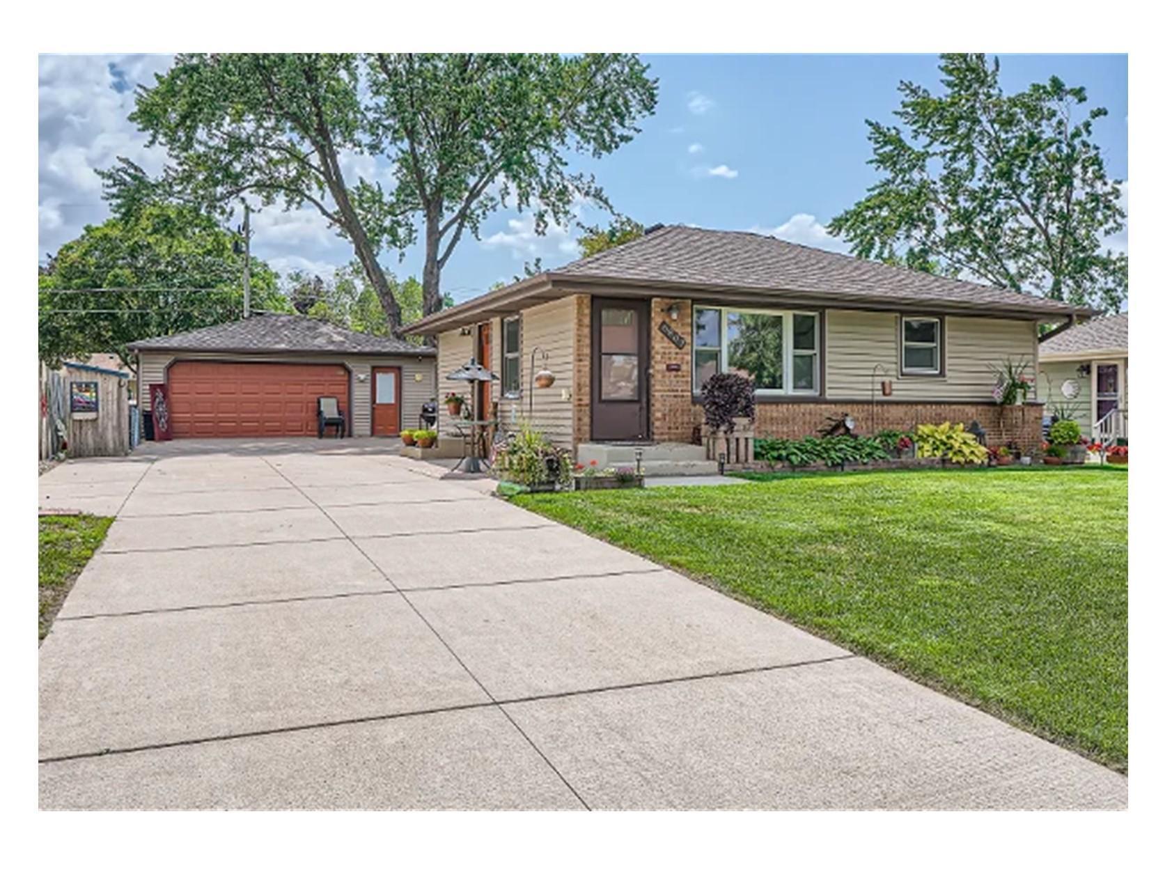 View of Residential at 6807 61st Avenue, Crystal MN 55428, Crystal - Mike Wilen | Minnesota Team Real Estate