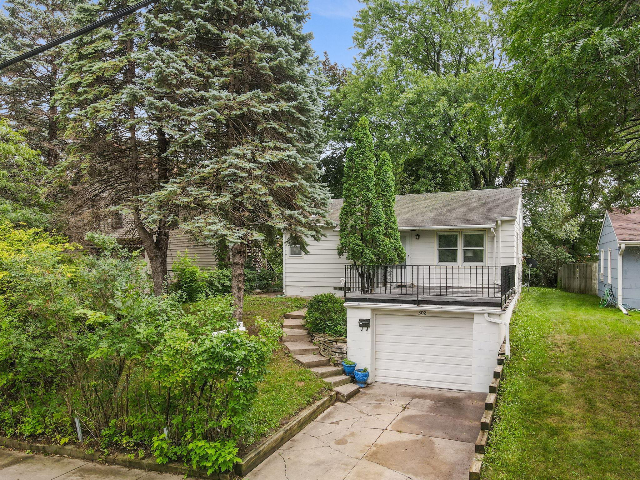 View of Residential at 302 Arlington Avenue, Saint Paul MN 55117, Saint Paul - Mike Wilen | Minnesota Team Real Estate