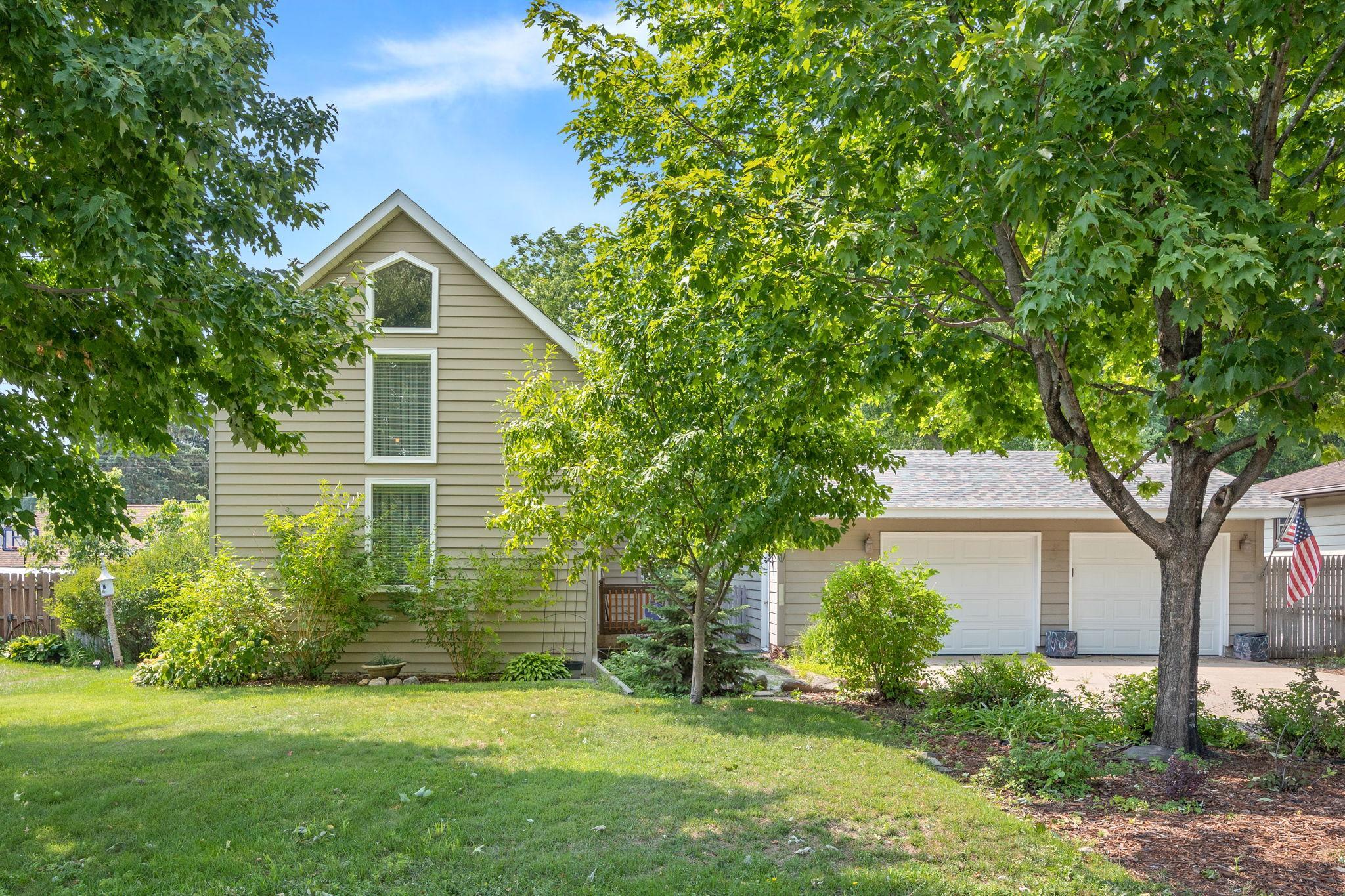 View of Residential at 1895 Manton Street, Maplewood MN 55109, Maplewood - Mike Wilen | Minnesota Team Real Estate