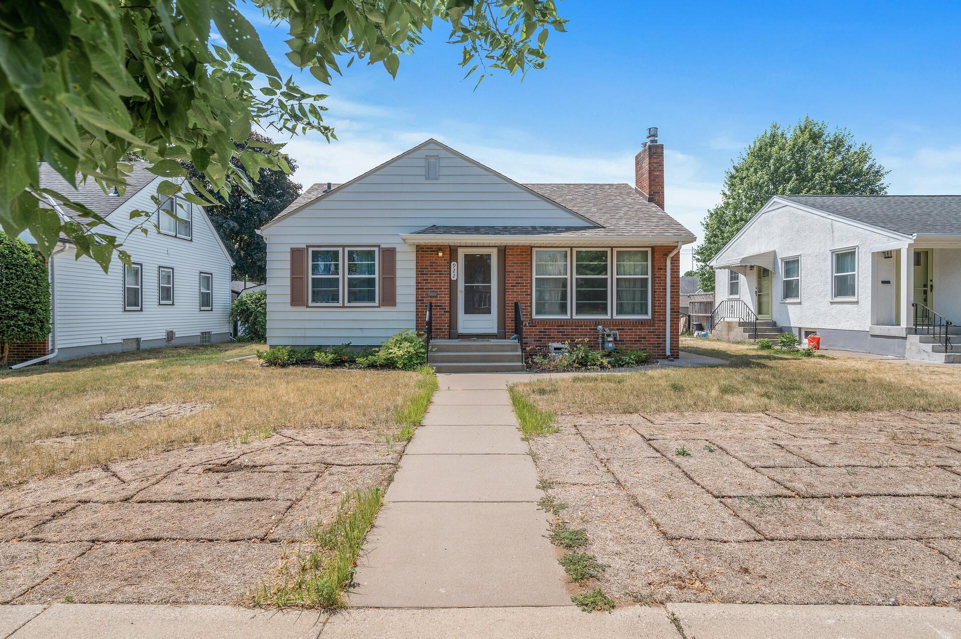 View of Residential at 922 Idaho Avenue, Saint Paul MN 55117, Saint Paul - Mike Wilen | Minnesota Team Real Estate