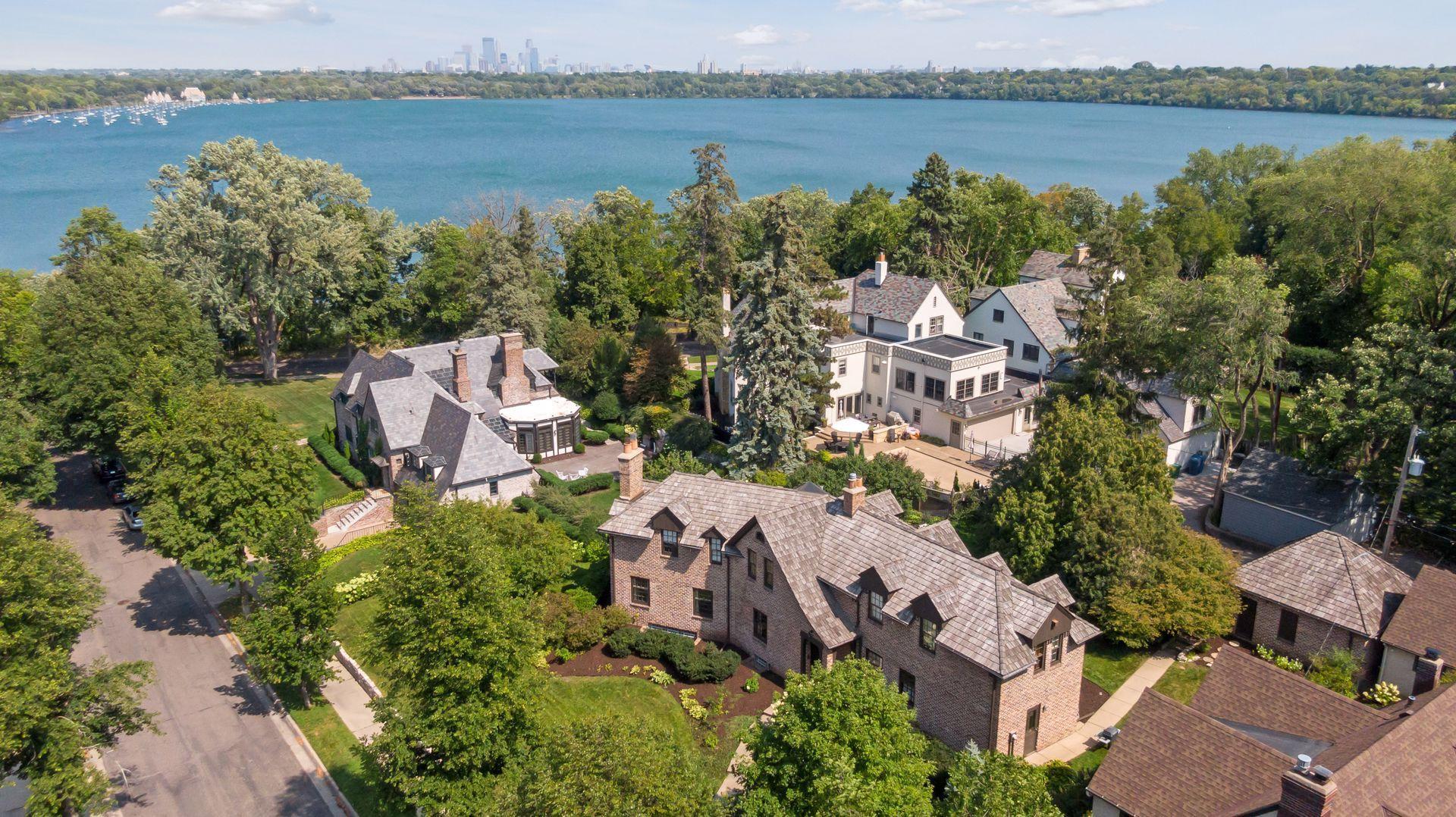 View of Residential at 4825 Russell Avenue, Minneapolis MN 55410, Minneapolis - Mike Wilen | Minnesota Team Real Estate