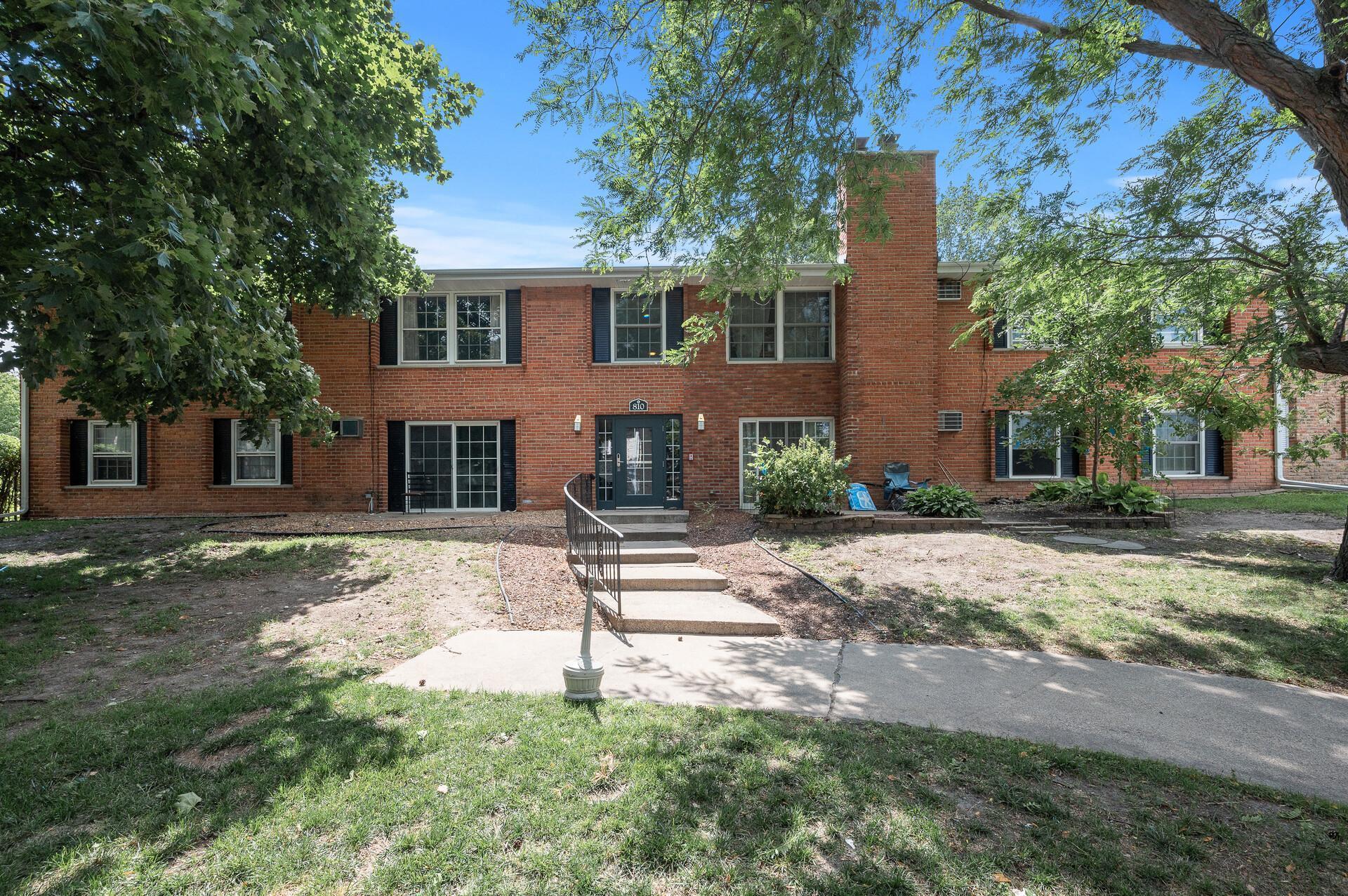 View of Residential at 810 Old Settlers Trail #8, Hopkins MN 55343, Hopkins - Mike Wilen | Minnesota Team Real Estate