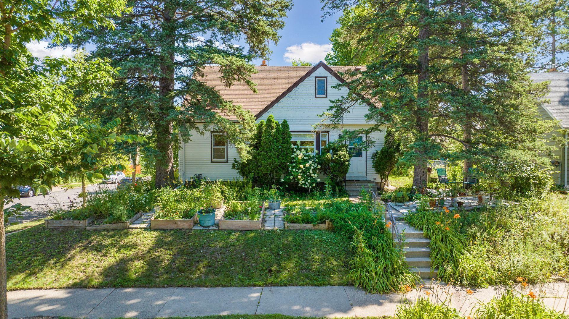 View of Residential at 328 Russell Avenue, Minneapolis MN 55405, Minneapolis - Mike Wilen | Minnesota Team Real Estate