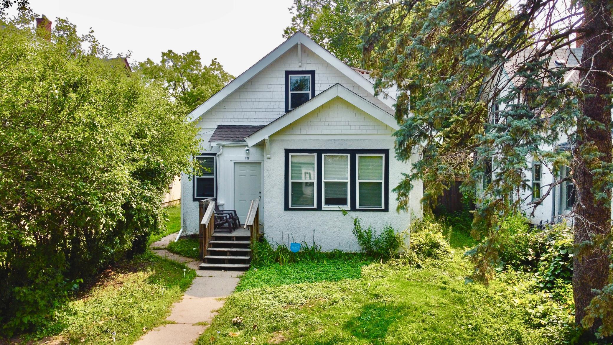 View of Residential Income at 722 Russell Avenue, Minneapolis MN 55411, Minneapolis - Mike Wilen | Minnesota Team Real Estate