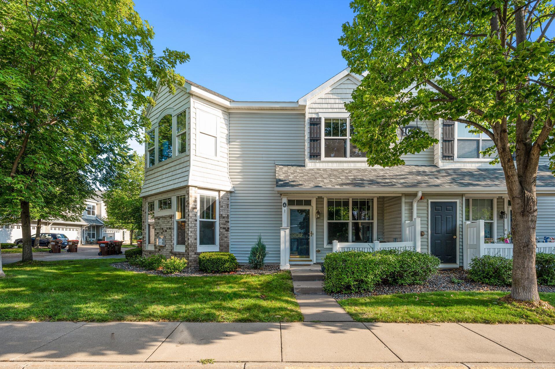 View of Residential at 1611 Woodlynn Avenue #4, Maplewood MN 55109, Maplewood - Mike Wilen | Minnesota Team Real Estate