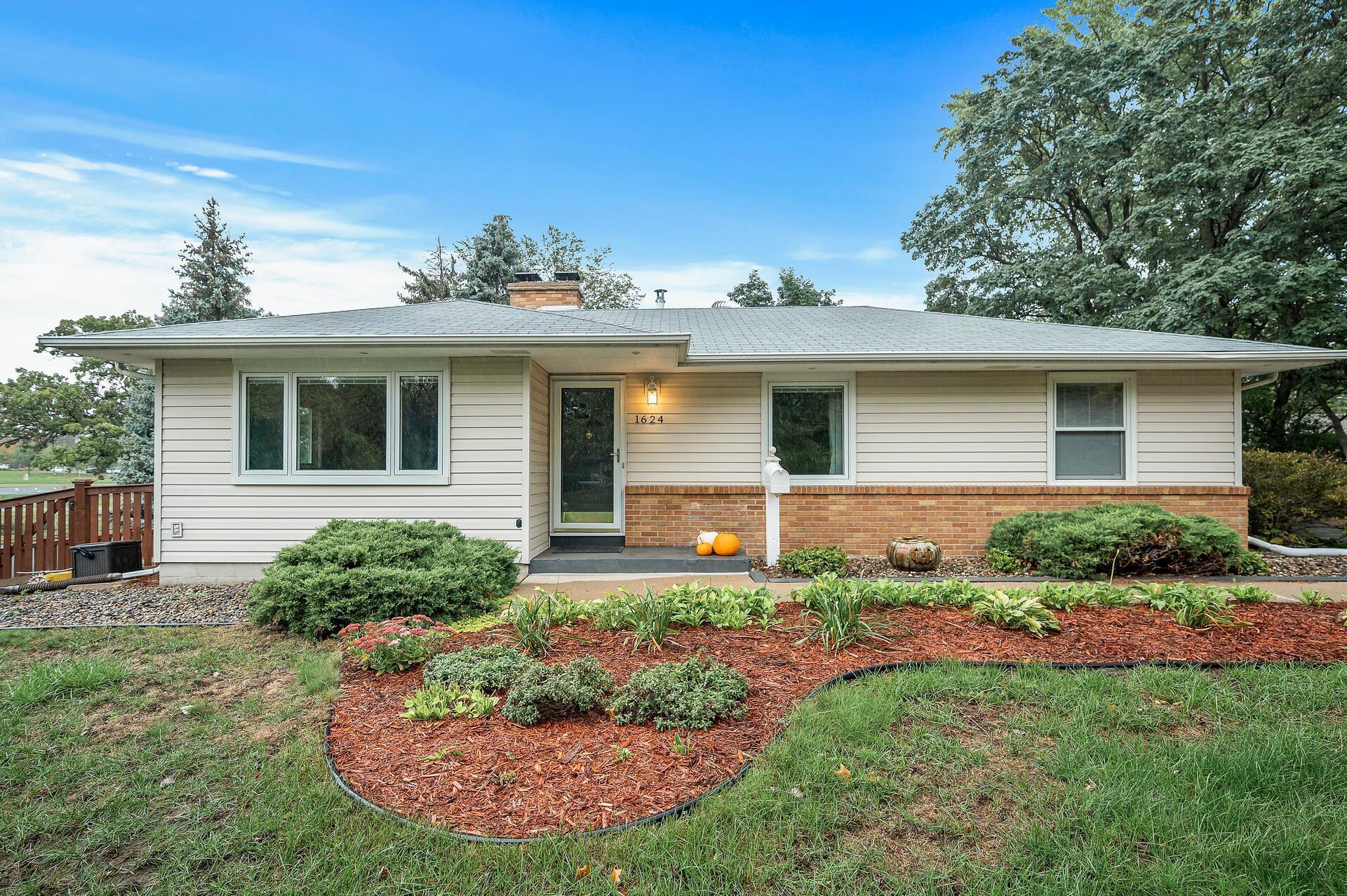View of Residential at 1624 Towne Terrace, Bloomington MN 55431, Bloomington - Mike Wilen | Minnesota Team Real Estate