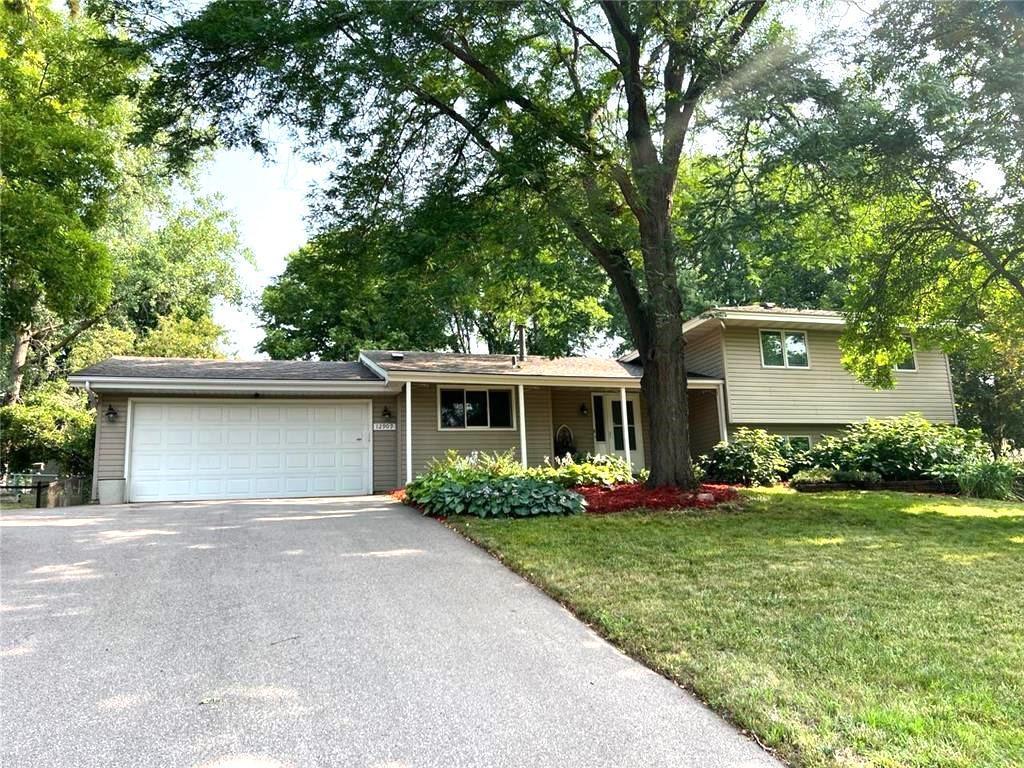 View of Residential at 12909 18th Avenue, Burnsville MN 55337, Burnsville - Mike Wilen | Minnesota Team Real Estate