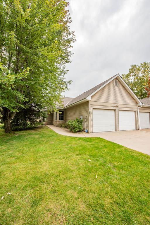 View of Residential at 2134 Southwind Drive, Maplewood MN 55109, Maplewood - Mike Wilen | Minnesota Team Real Estate