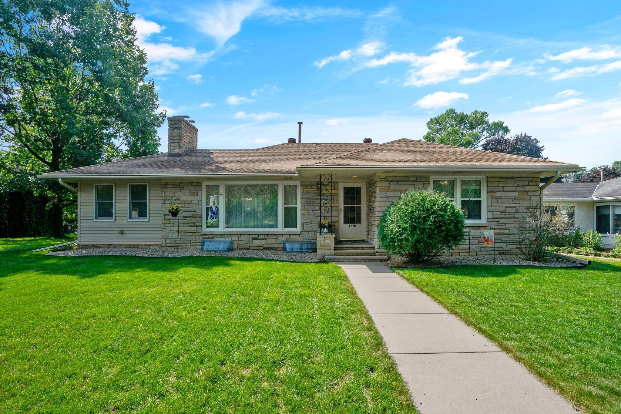 View of Residential at 2528 Saint Anthony Boulevard, Saint Anthony MN 55418, Saint Anthony - Mike Wilen | Minnesota Team Real Estate