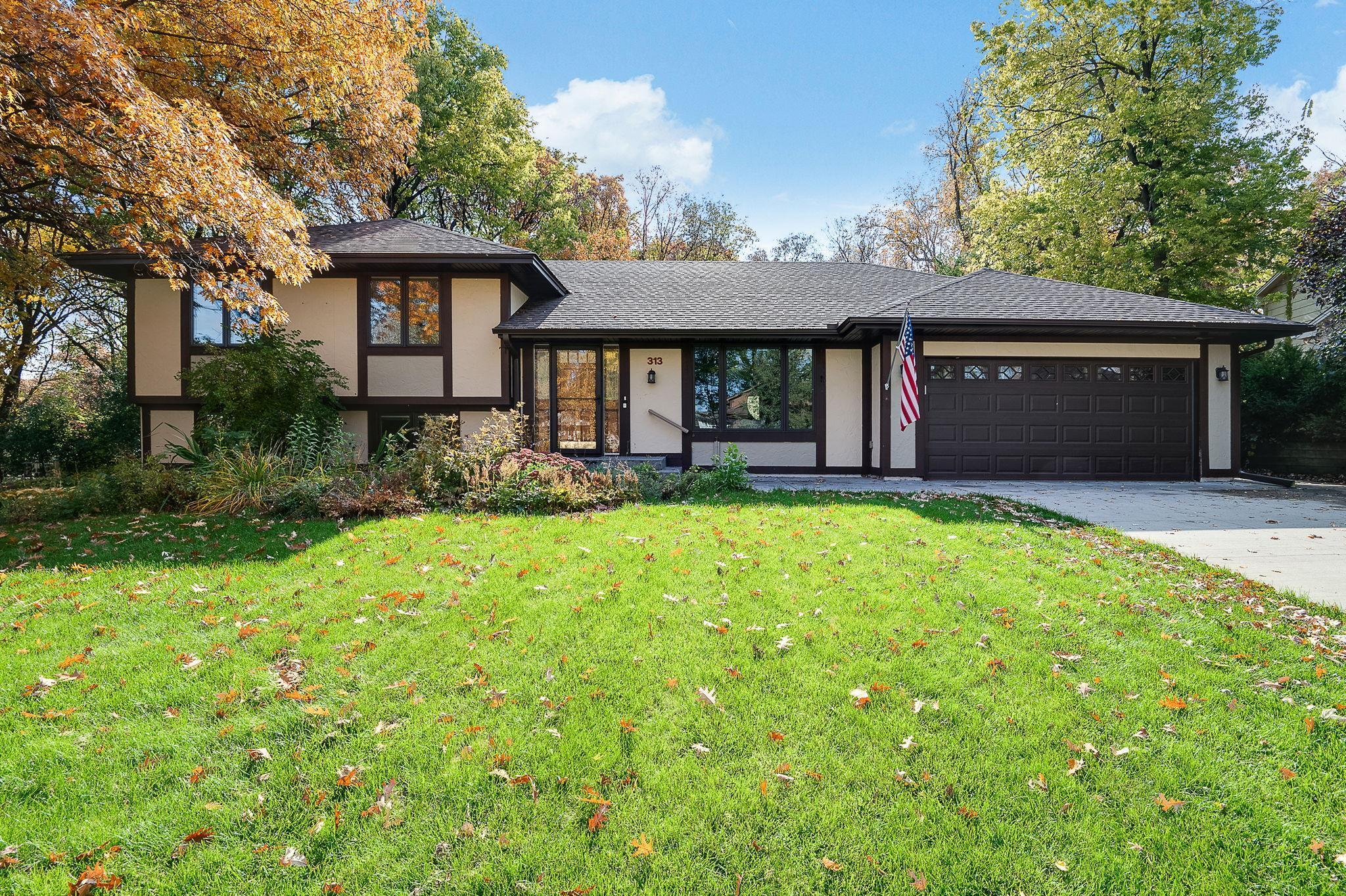 View of Residential at 313 Hillcrest Lane, Burnsville MN 55337, Burnsville - Mike Wilen | Minnesota Team Real Estate