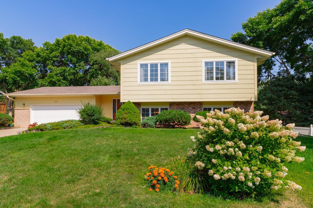 View of Residential at 5206 Overlook Drive, Bloomington MN 55437, Bloomington - Mike Wilen | Minnesota Team Real Estate