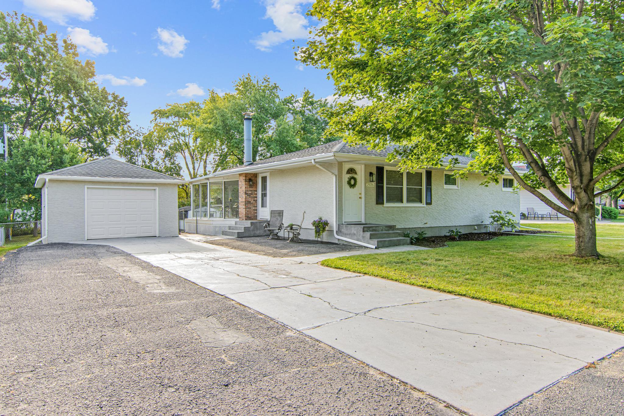 View of Residential at 2926 Matilda Street, Roseville MN 55113, Roseville - Mike Wilen | Minnesota Team Real Estate